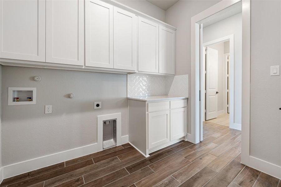 Spacious, unfurnished interior of a new home in Fannin Ranch, Leonard (Image 16). Spacious, unfurnished interior of a new home in Fannin Ranch, Leonard (Image 16).