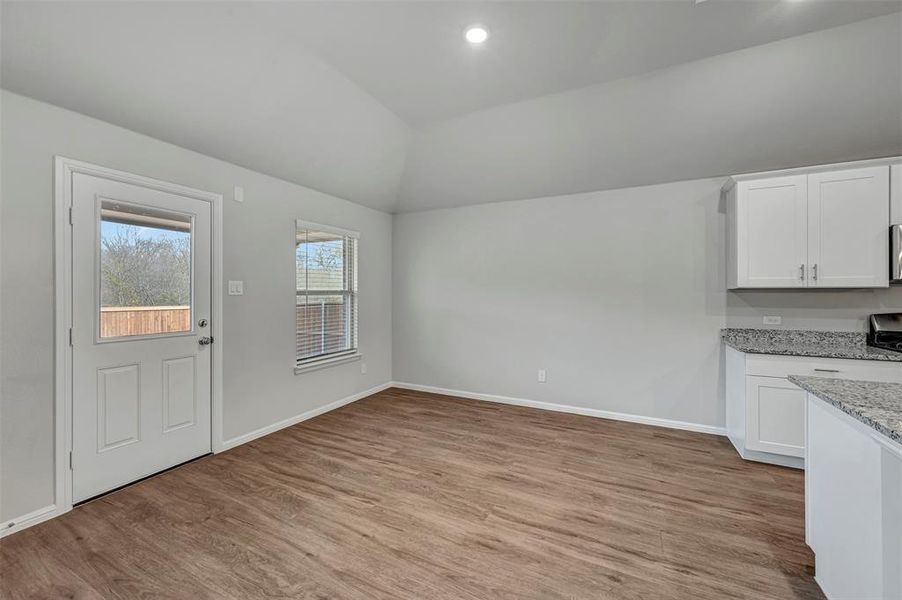 Spacious, unfurnished interior of a new home in ValleyBrooke, Mesquite (Image 32).