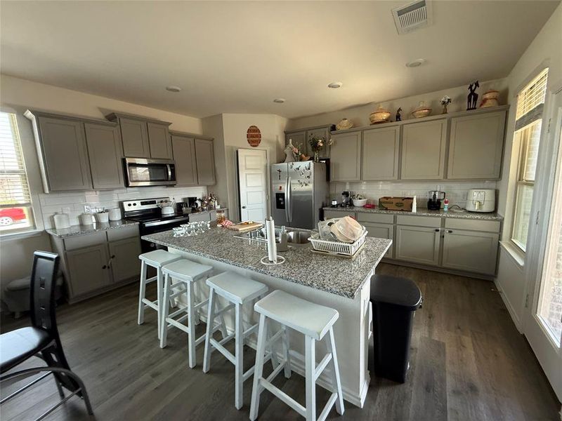 Furnished interior view inside a new home in Travis Ranch Marina, Forney (Image 12).