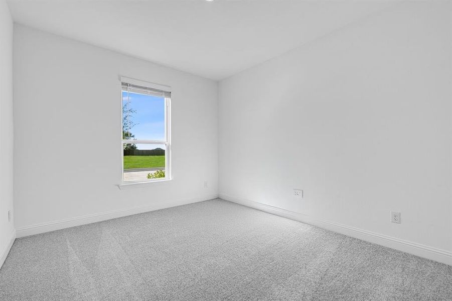 Spacious, unfurnished interior of a new home in South Oak 60s, Lakewood Village (Image 28). Spacious, unfurnished interior of a new home in South Oak 60s, Lakewood Village (Image 28).