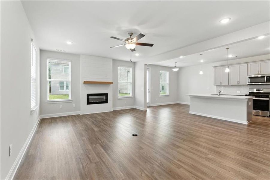 Spacious, unfurnished interior of a new home in The Village at Shallowford, Kennesaw (Image 15). Spacious, unfurnished interior of a new home in The Village at Shallowford, Kennesaw (Image 15).