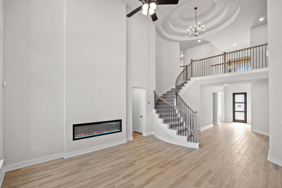 Spacious, unfurnished interior of a new home in Nolina, Georgetown (Image 18).