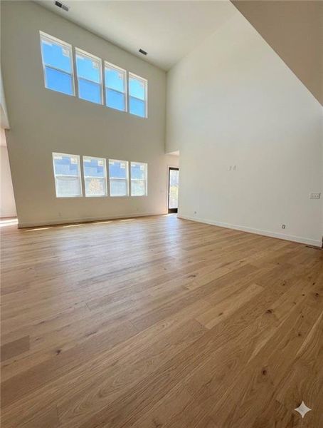 Spacious, unfurnished interior of a new home in , Buford (Image 26).