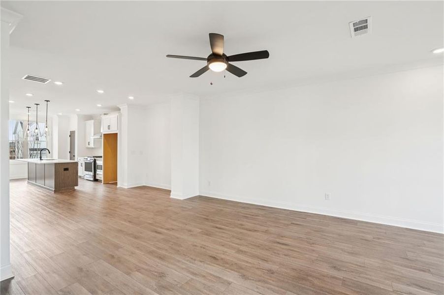 Spacious, unfurnished interior of a new home in Palisades Townhomes, Cumming (Image 20).