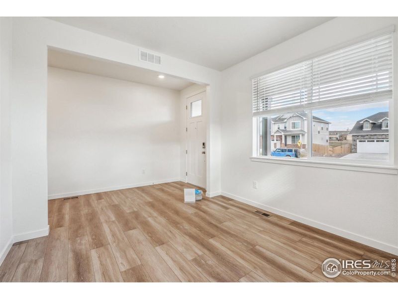 Spacious, unfurnished interior of a new home in Northridge Estates, Greeley (Image 21).