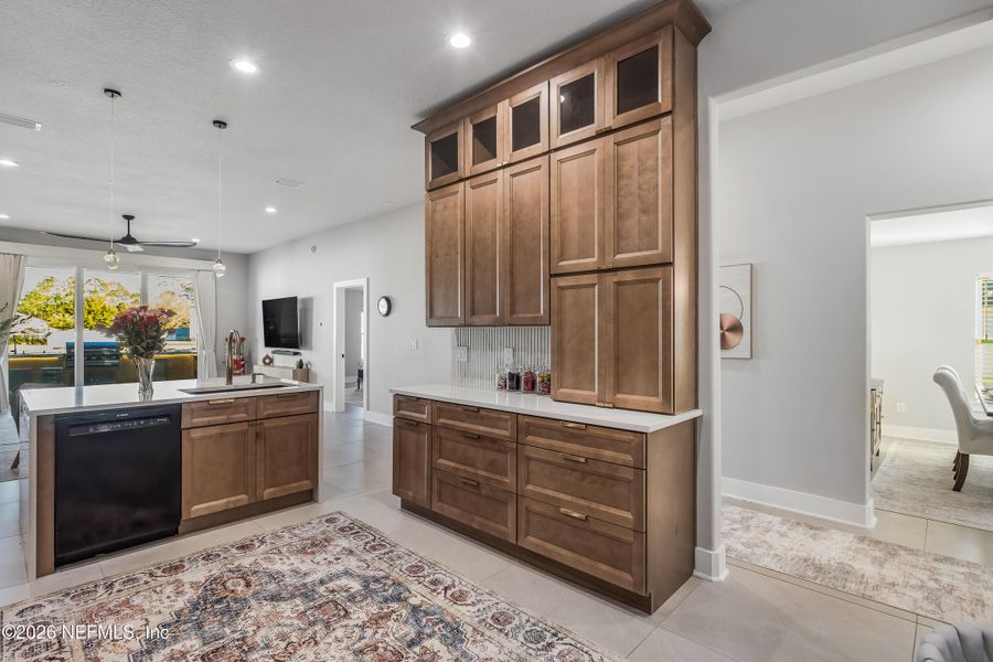 Furnished interior view inside a new home in , Middleburg (Image 32). Furnished interior view inside a new home in , Middleburg (Image 32).