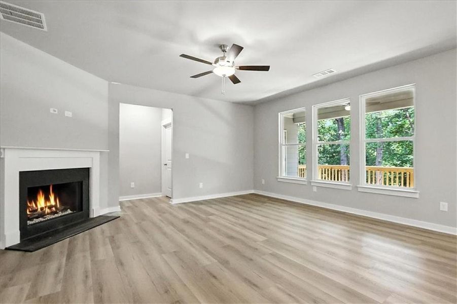 Spacious, unfurnished interior of a new home in Traditions of Braselton, Jefferson (Image 47).