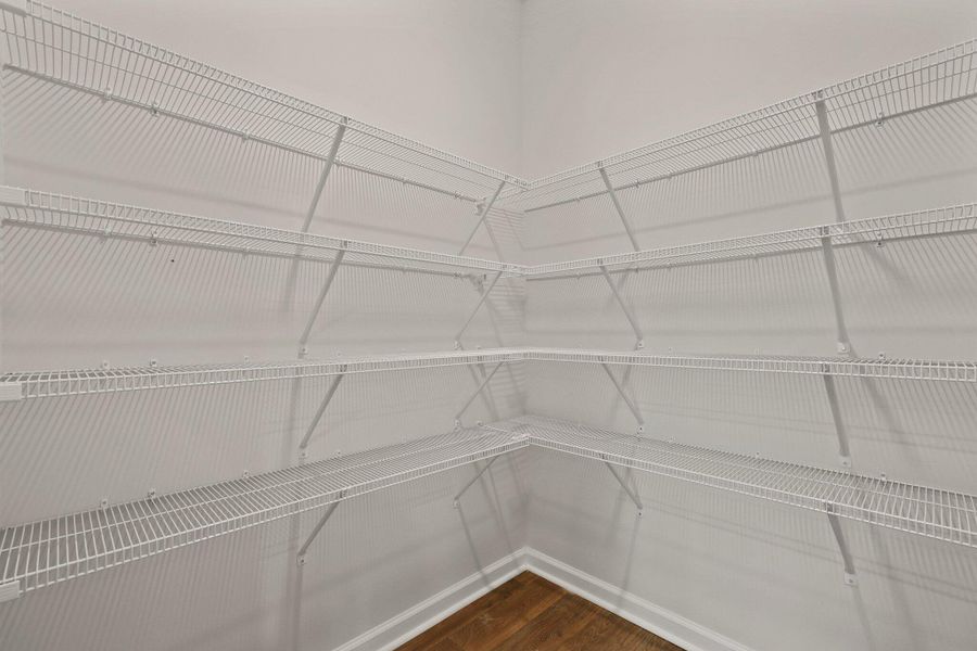 Spacious, unfurnished interior of a new home in Lakeview at Kitfield, Moncks Corner (Image 11).