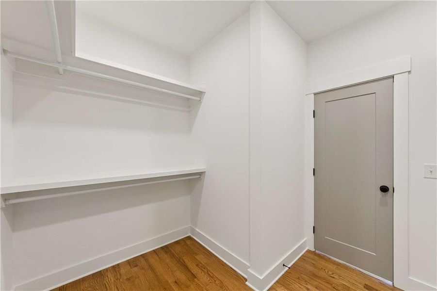 Spacious, unfurnished interior of a new home in , Atlanta (Image 55). Spacious, unfurnished interior of a new home in , Atlanta (Image 55).