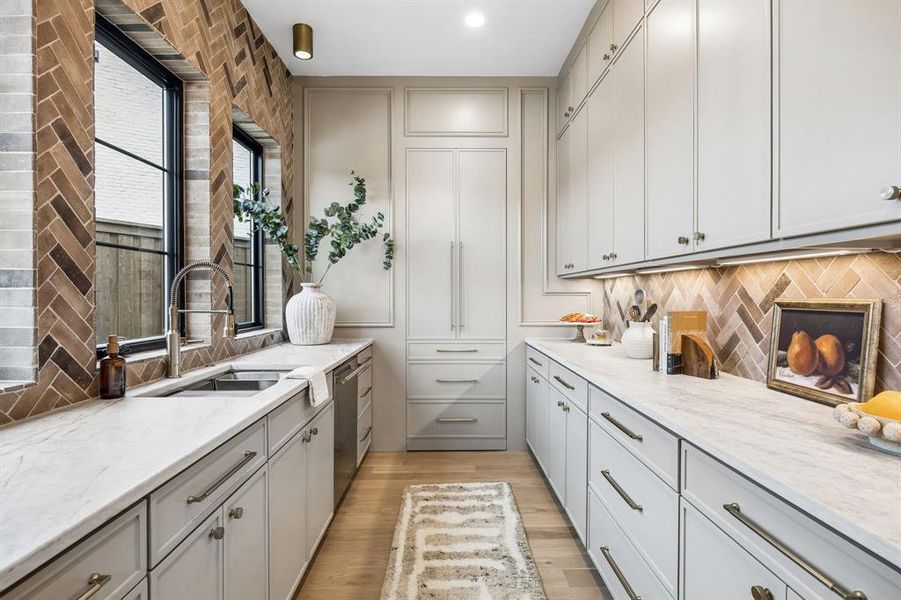 Furnished interior view inside a new home in , Dallas (Image 32). Furnished interior view inside a new home in , Dallas (Image 32).