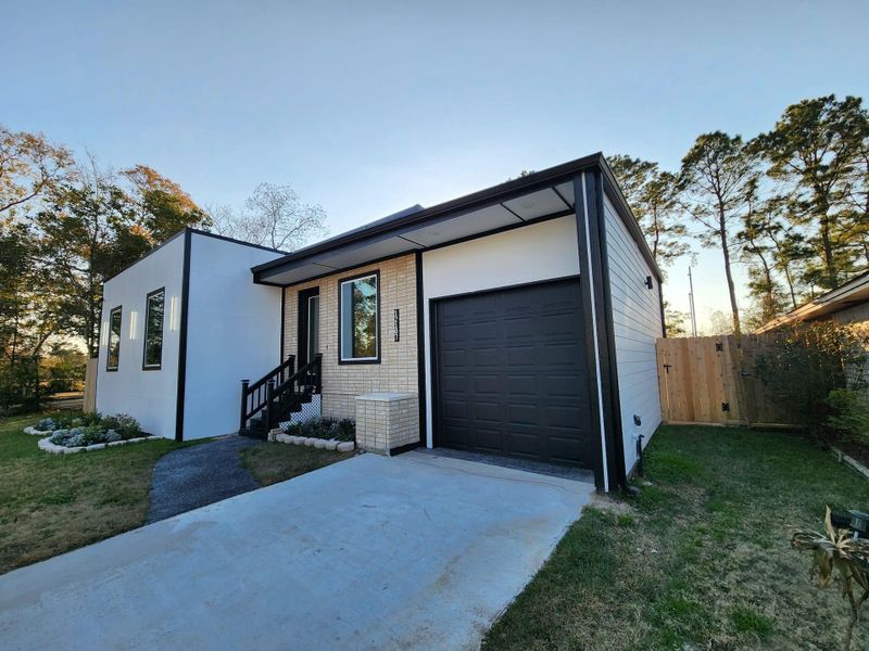 Image 36 of a home in .