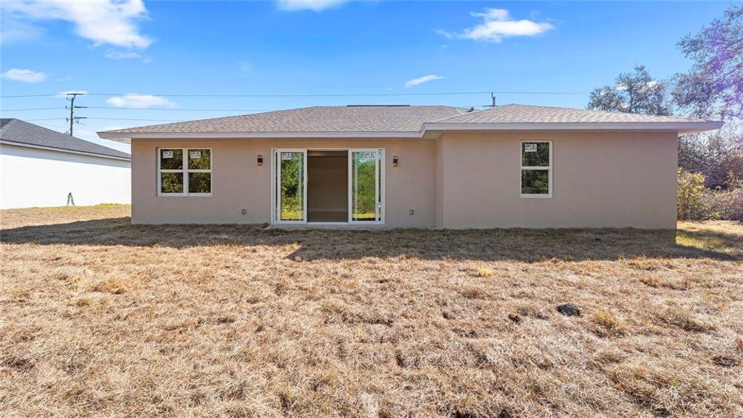 Exterior details and patio area of a home in , Punta Gorda (Image 3).