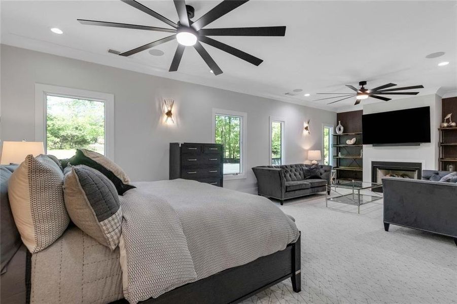 Furnished interior view inside a new home in , Roswell (Image 6).