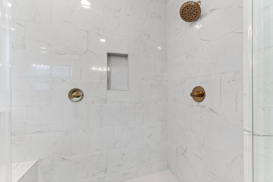 Close-up of interior finishes inside a home in Fiddler Cove, Mount Pleasant (Image 22).