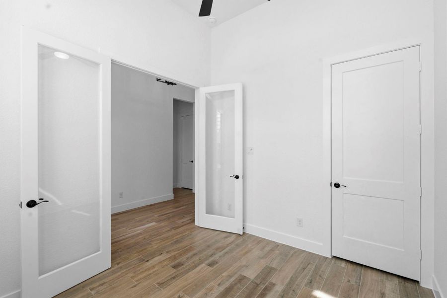 Spacious, unfurnished interior of a new home in Briarley, Montgomery (Image 17).