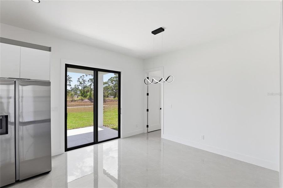 Spacious, unfurnished interior of a new home in , Lehigh Acres (Image 24).