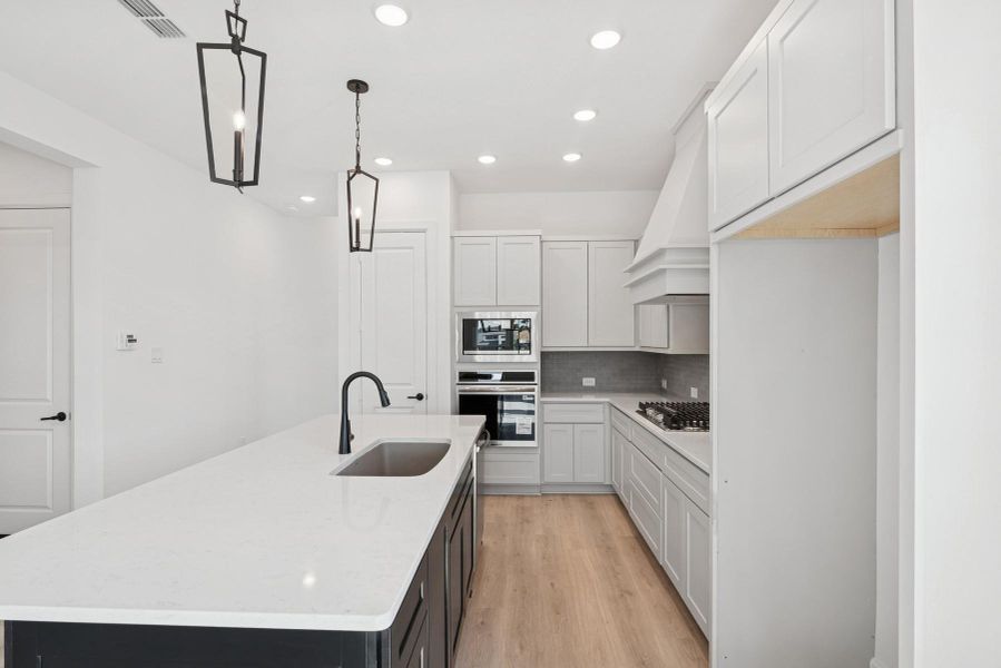 Furnished interior view inside a new home in ARTAVIA 45' Homesites, Conroe (Image 7).