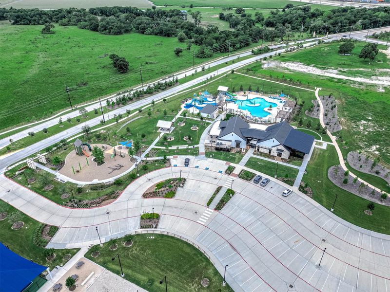 Community amenities in , Beasley (Image 31).
