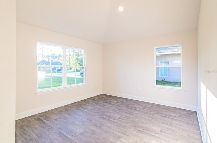 Spacious, unfurnished interior of a new home in Palm Coast, Palm Coast (Image 15).