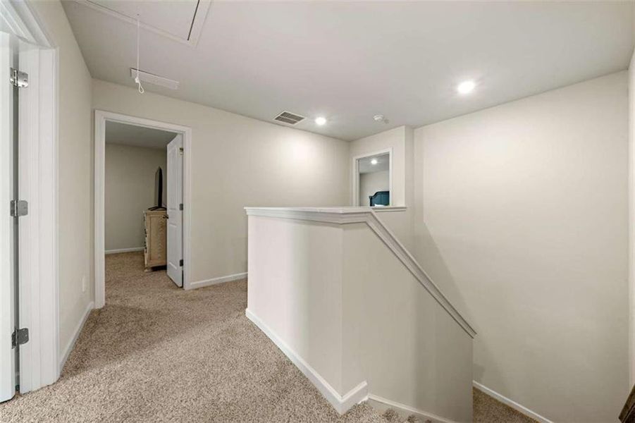 Image 33 of a home in Creekside at Oxford Park.