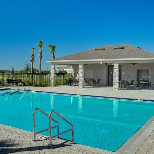 Community amenities in Silver Lake Pointe, Leesburg (Image 36).