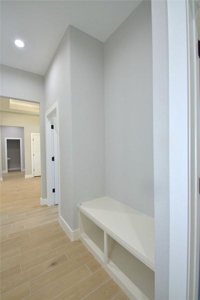 Spacious, unfurnished interior of a new home in , Huntsville (Image 14).
