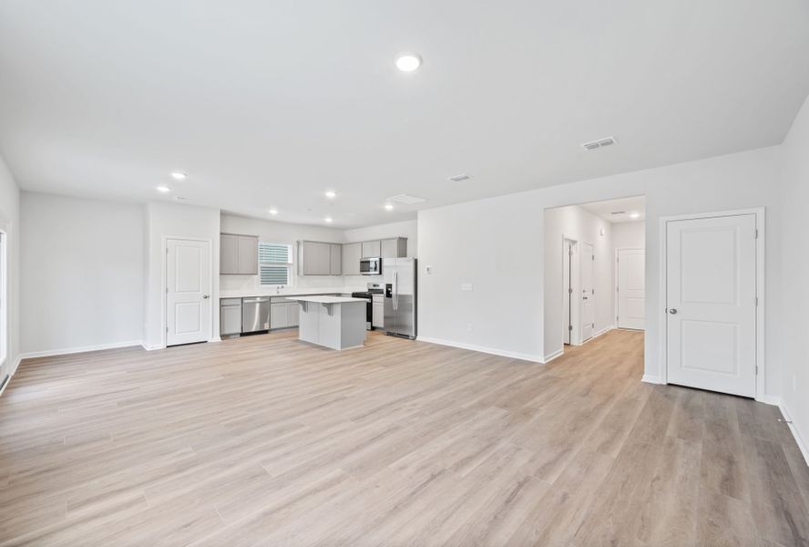 Spacious, unfurnished interior of a new home in Grand Arbor, Blythewood (Image 26). Spacious, unfurnished interior of a new home in Grand Arbor, Blythewood (Image 26).