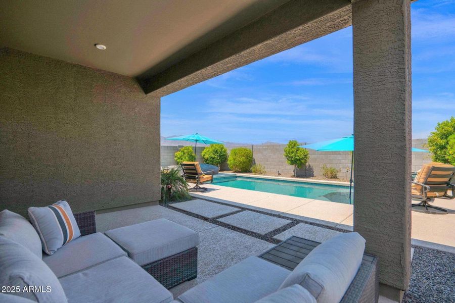 33-web-or-mls-P1279959 33-web-or-mls-P1279959