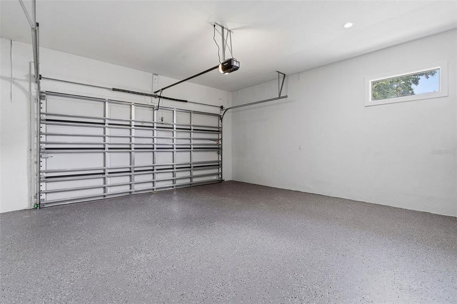 Spacious, unfurnished interior of a new home in , Tampa (Image 38). Spacious, unfurnished interior of a new home in , Tampa (Image 38).