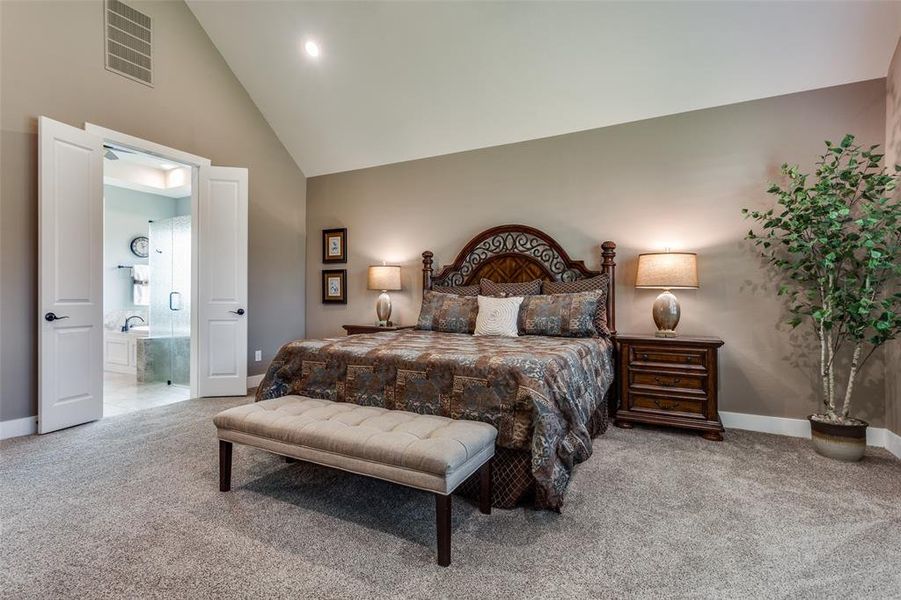 Furnished interior view inside a new home in , Wylie (Image 33).