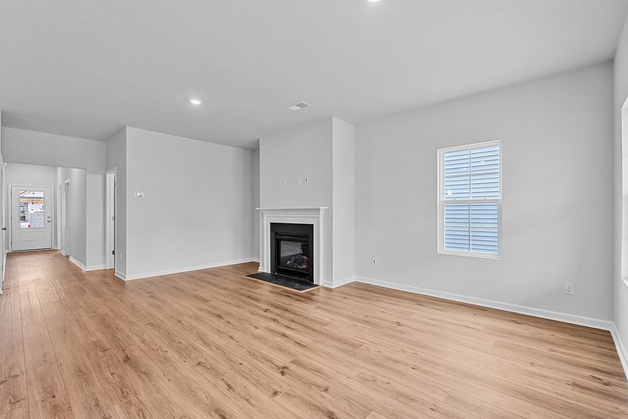 Spacious, unfurnished interior of a new home in Fieldstone, Lexington (Image 18). Spacious, unfurnished interior of a new home in Fieldstone, Lexington (Image 18).