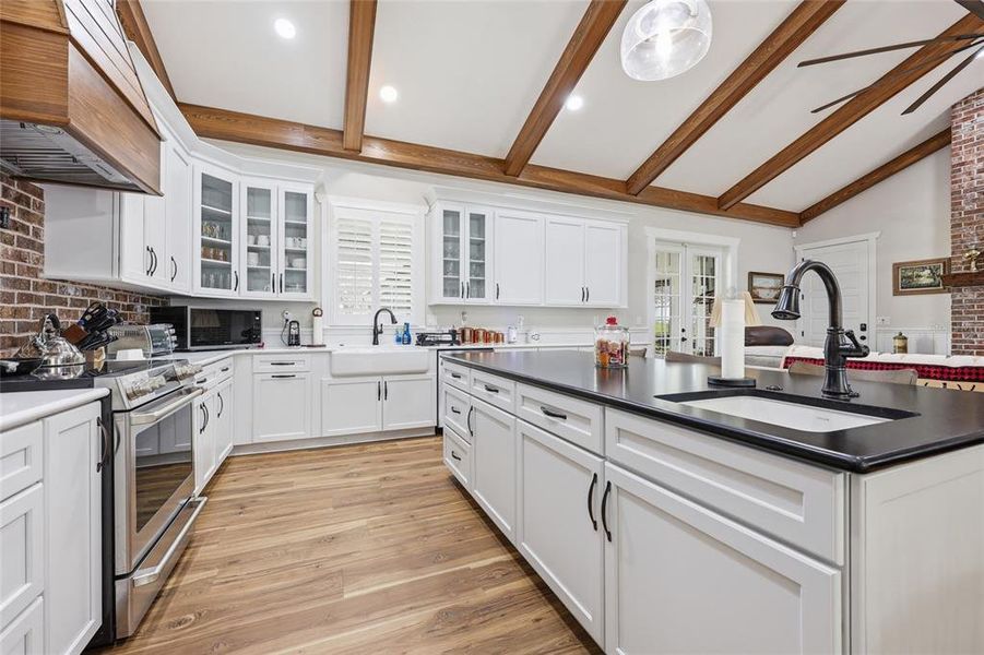 Furnished interior view inside a new home in , Bronson (Image 43).