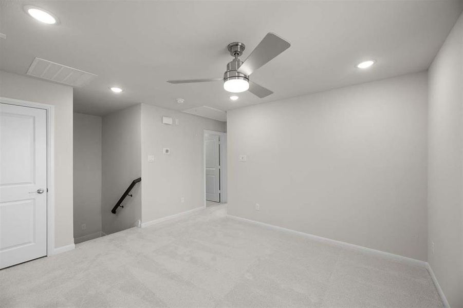 Shasta II Representative Photo_08