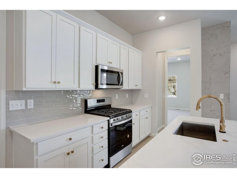 Furnished interior view inside a new home in , Berthoud (Image 11).