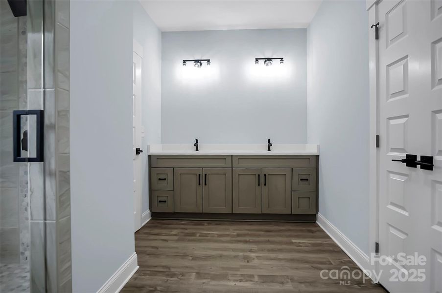 Spacious, unfurnished interior of a new home in , Iron Station (Image 31).