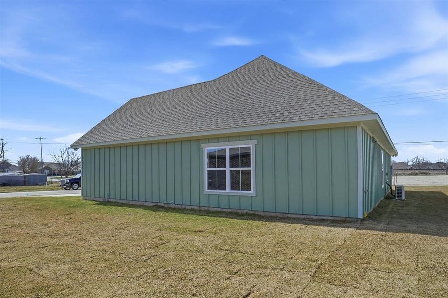 Exterior details and patio area of a home in , Sanger (Image 19). Exterior details and patio area of a home in , Sanger (Image 19).
