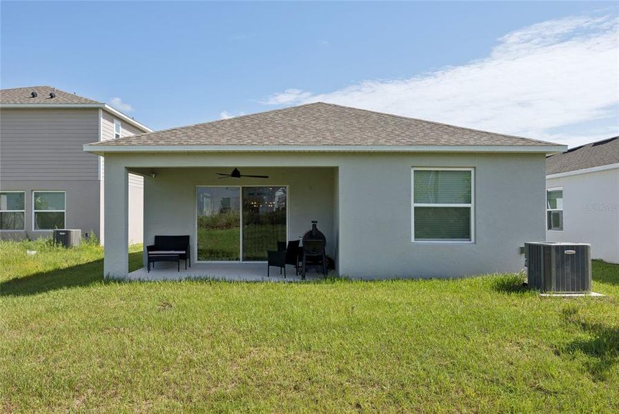 Exterior details and patio area of a home in Westview Community Group Page, Kissimmee (Image 4).