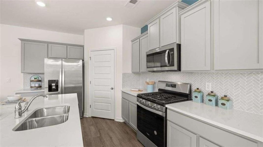Furnished interior view inside a new home in Poplar Preserve, Newnan (Image 15).