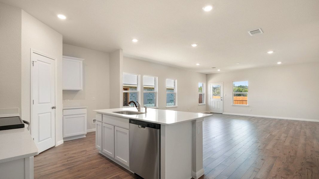 Furnished interior view inside a new home in Thunder Rock, Marble Falls (Image 6).