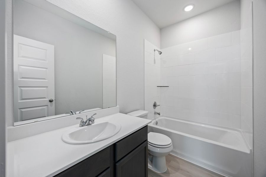 1267 Lilly Lane - Hawthorne - Bath 2 1267 Lilly Lane - Hawthorne - Bath 2