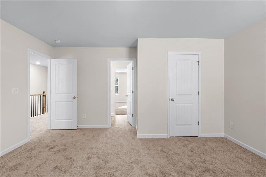 Spacious, unfurnished interior of a new home in , Covington (Image 50).