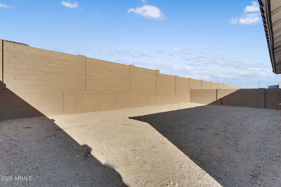 42-web-or-mls-Flower-43