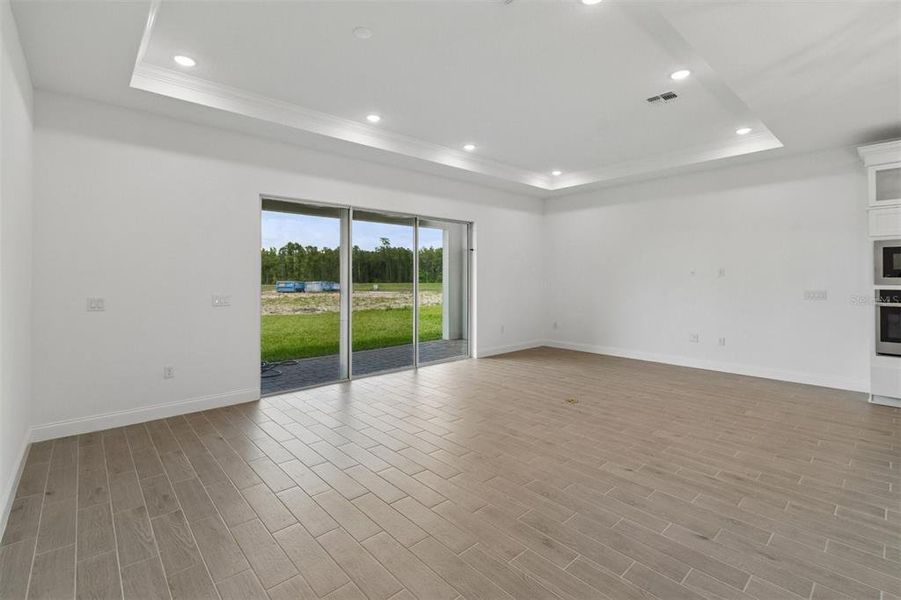 Spacious, unfurnished interior of a new home in Osprey Ranch, Horizon West (Image 20). Spacious, unfurnished interior of a new home in Osprey Ranch, Horizon West (Image 20).