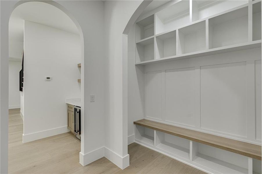 Image 83 of a home in .