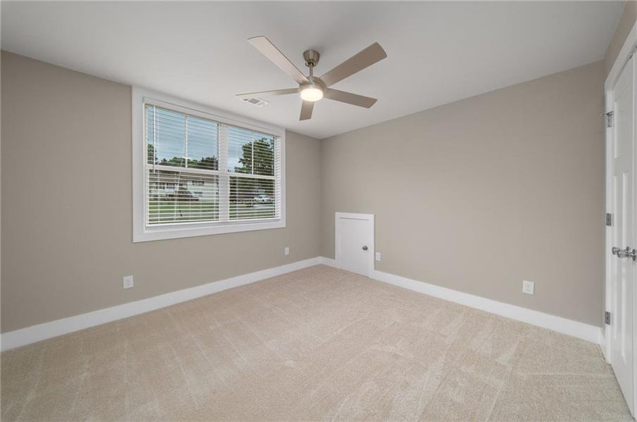 Spacious, unfurnished interior of a new home in , Woodstock (Image 39).