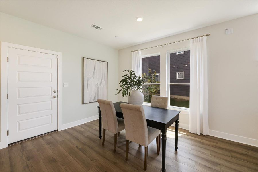 Dining Area (Staged)
