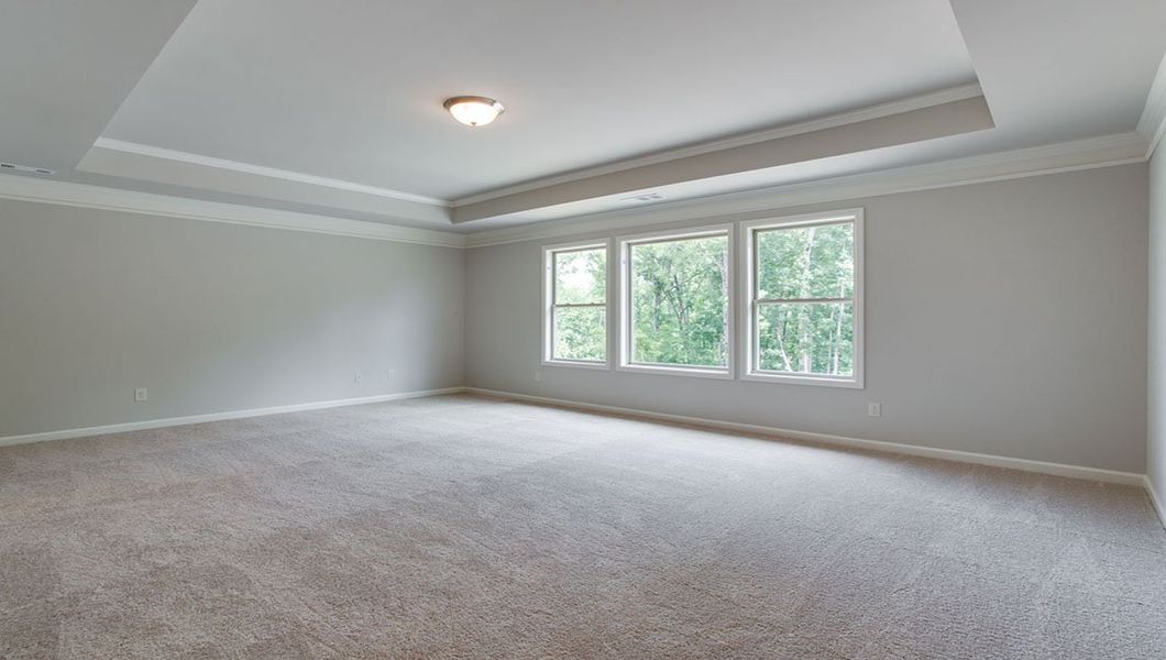 Representative unfurnished interior of a home built from the Edinburgh by D.R. Horton in Thalley Creek Estates, Cumming (Image 26).