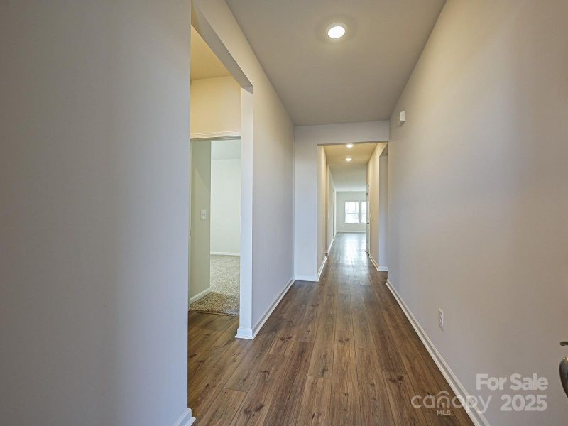 Photo is not of the actual home, but is an inspirational photo of builder’s model home and may depict options, furnishings, and/or decorator features that are not included Photo is not of the actual home, but is an inspirational photo of builder’s model home and may depict options, furnishings, and/or decorator features that are not included