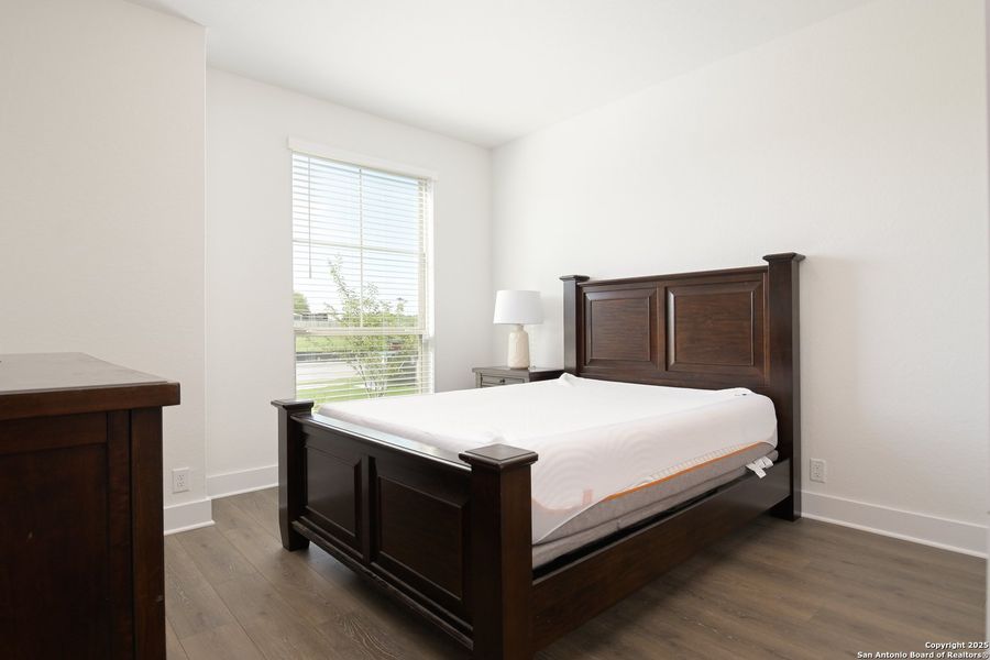 Furnished interior view inside a new home in Mesa Western, Cibolo (Image 27).