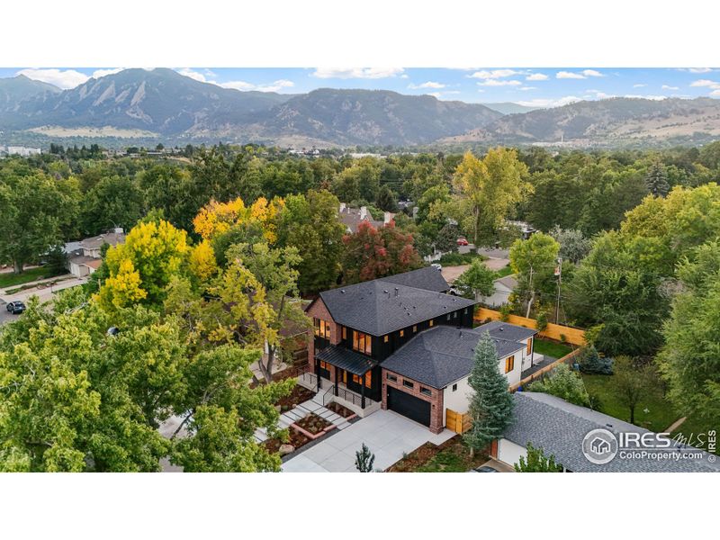 Image 41 of a home in . Image 41 of a home in .